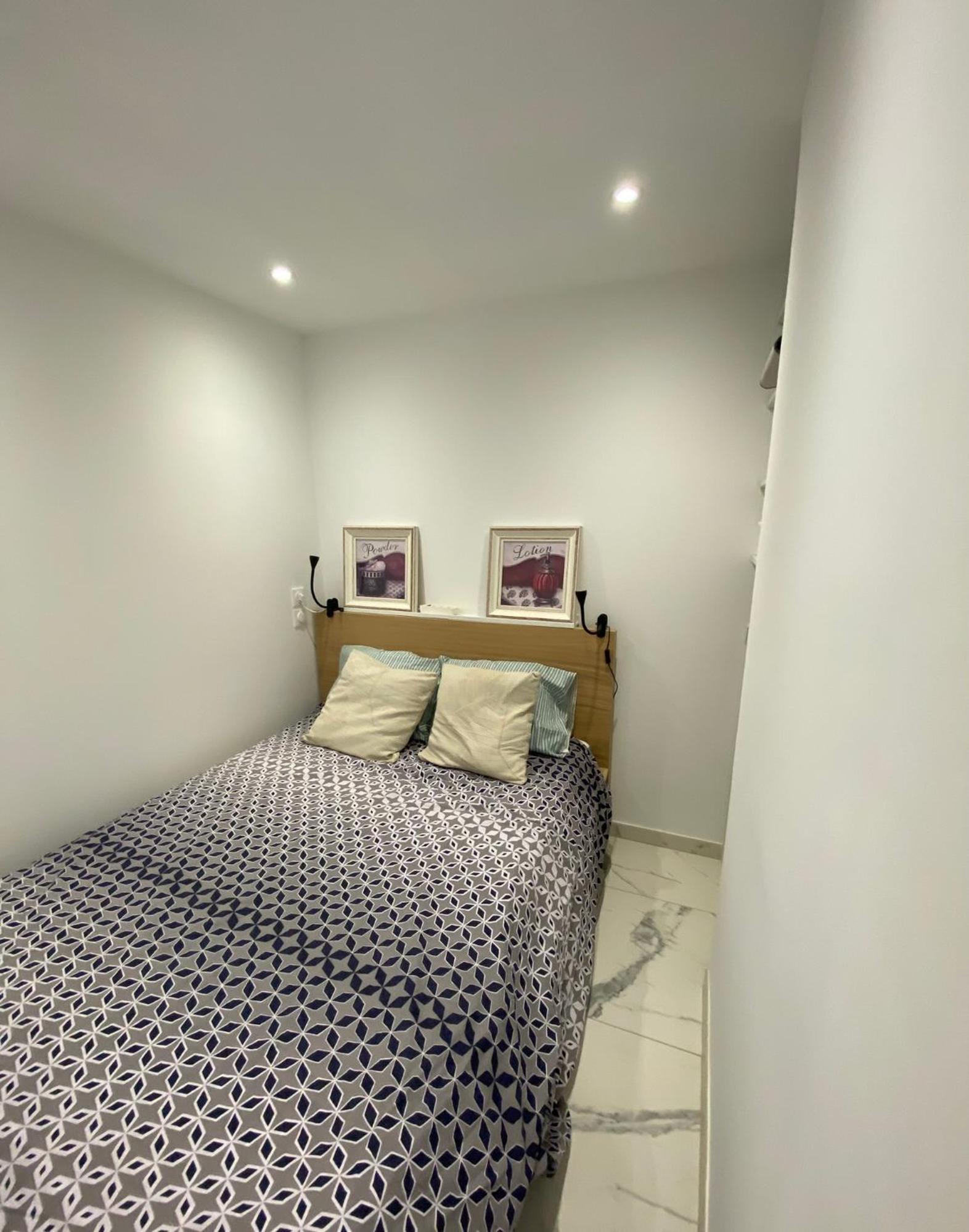 Appartement Face Mer Et Port Santa Lucia Climatise Et Wifi Saint-Raphael  Ngoại thất bức ảnh