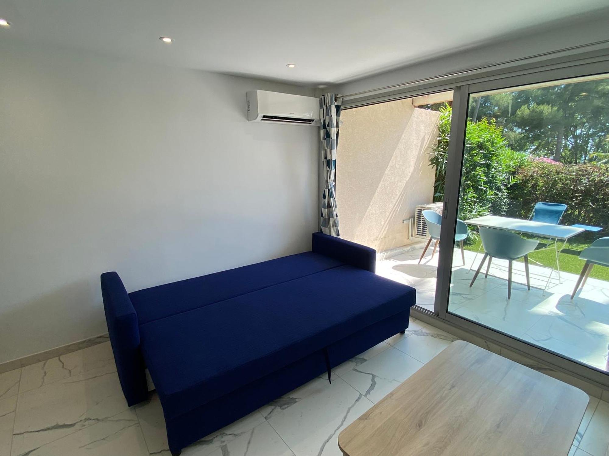 Appartement Face Mer Et Port Santa Lucia Climatise Et Wifi Saint-Raphael  Ngoại thất bức ảnh